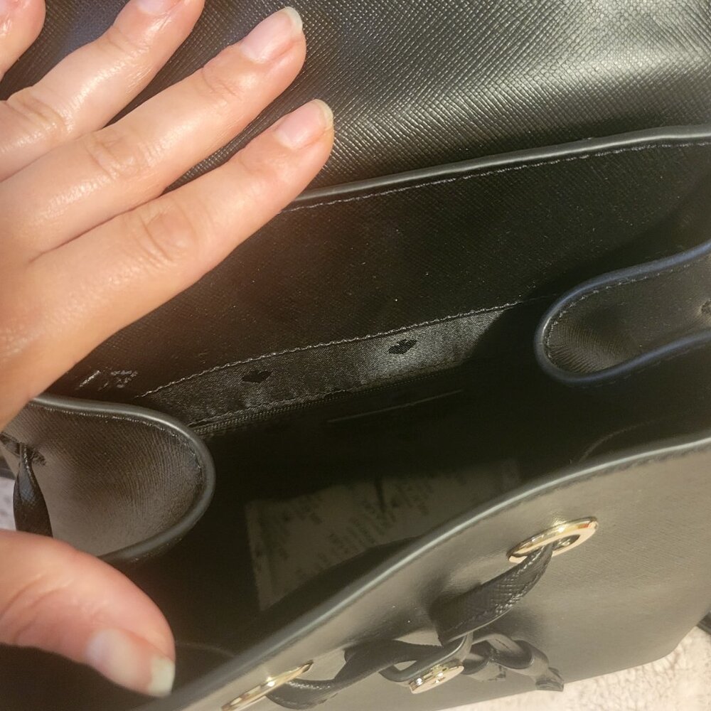 ♠️Kate Spade Black Medium Flap Backpack♠️ - Picture 11 of 16